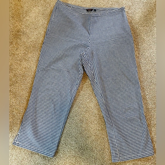 Tommy Jeans blue and white check crops, size 13 (Junior’s), size 10 (women’s) - Picture 1 of 7